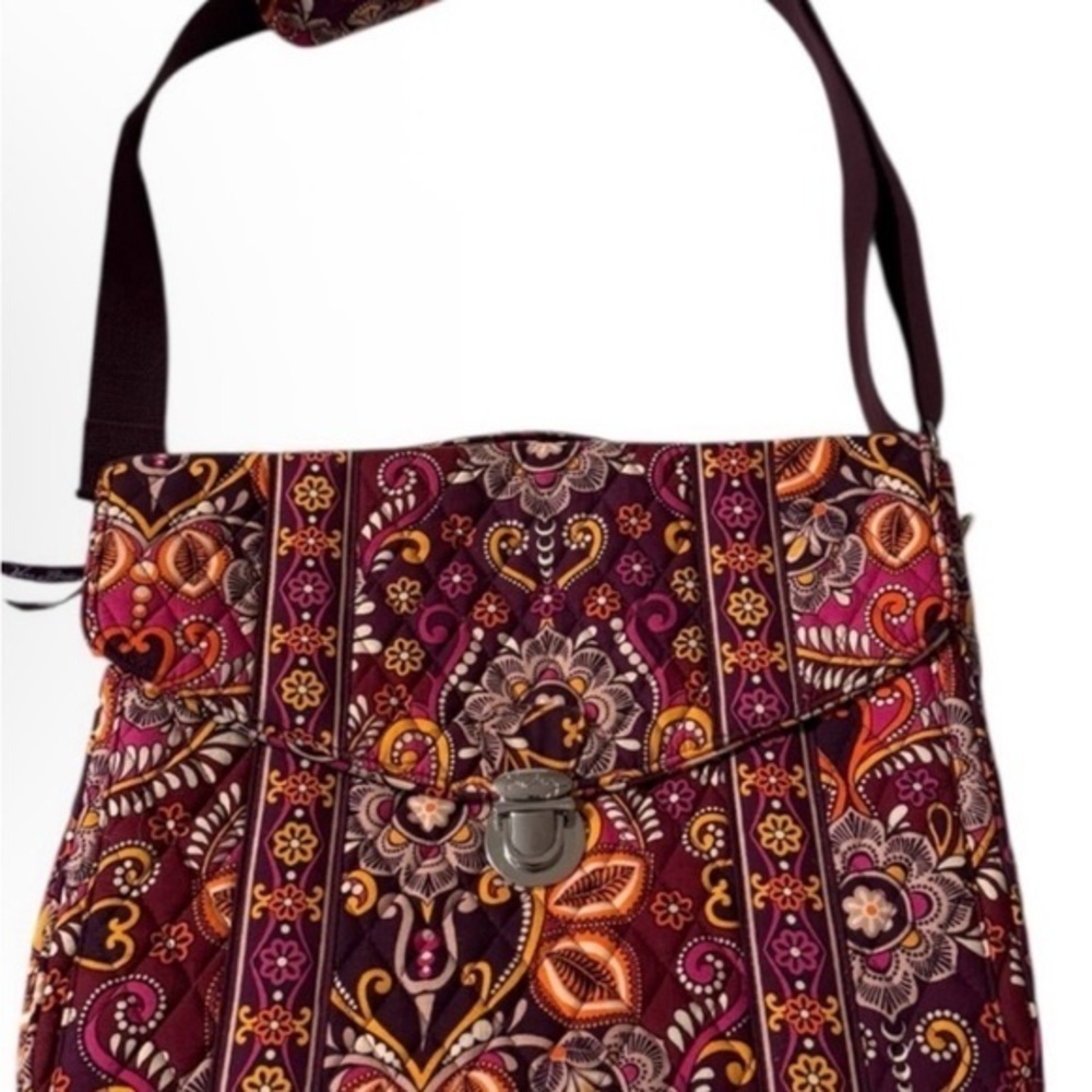 Vera Bradley Attache Messenger Style Bag
"Safari Sunset"